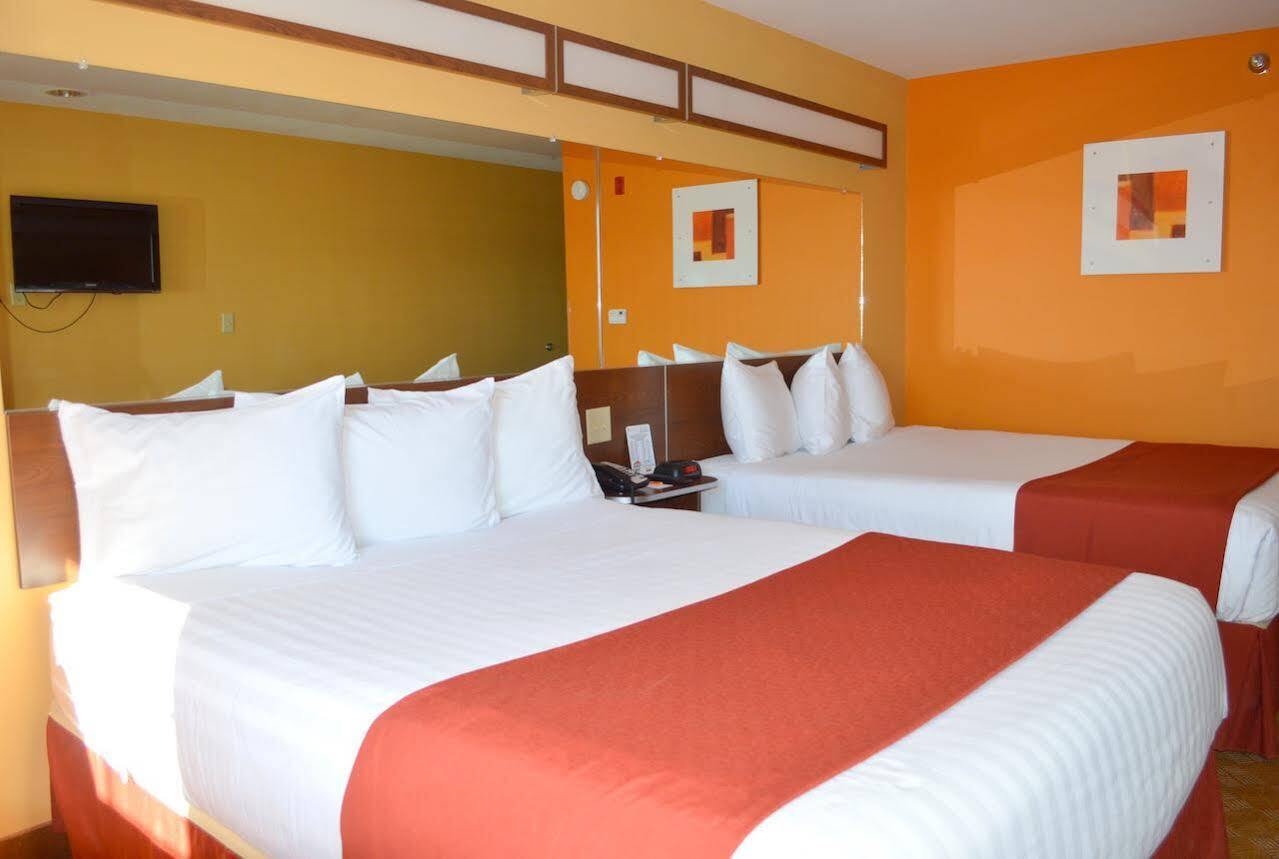 Microtel Inn And Suites By Wyndham Rawlins Exteriör bild