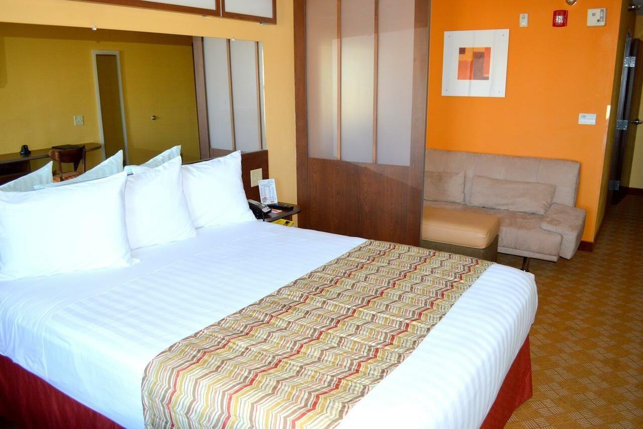 Microtel Inn And Suites By Wyndham Rawlins Exteriör bild